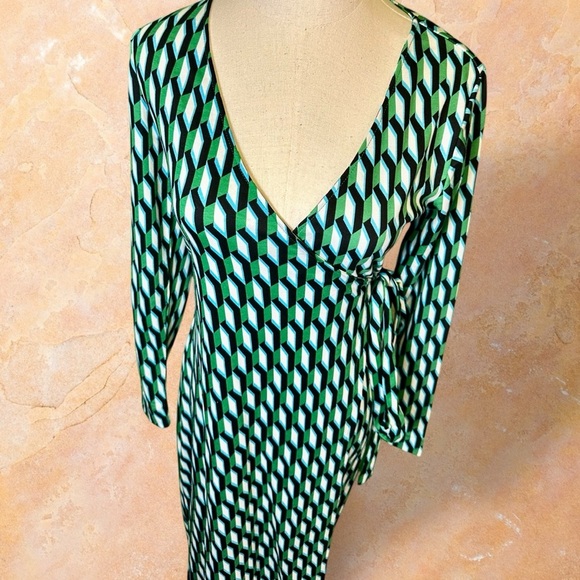 NWT Diane von Furstenberg for Target Long Sleeve Midi Geo Print Wrap Dress XS - Picture 6 of 16